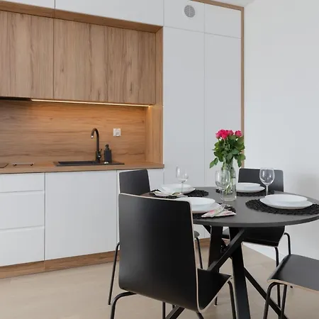 Posesja Kapitanska Przy Plazy Grzybowo By Renters Apartment *